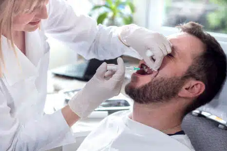 Zahnextraktion, Zahn ziehen, Wundheilung, Zahnarzt in NRW
