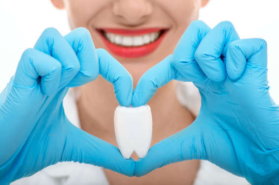 Zahnersatz zum Nulltarif, Zahnarztpraxis Bonn Tannenbusch