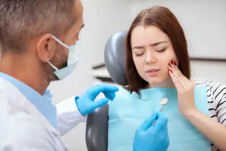 Zahnfleischerkrankung, Zahnfleischerkrankungen, Vorbeugen, Ursachen, Behandeln bei Ihrem Zahnarzt