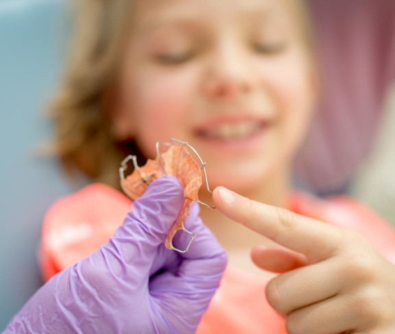kieferorthopädie-kinder-warum-eine-lose-zahnspange