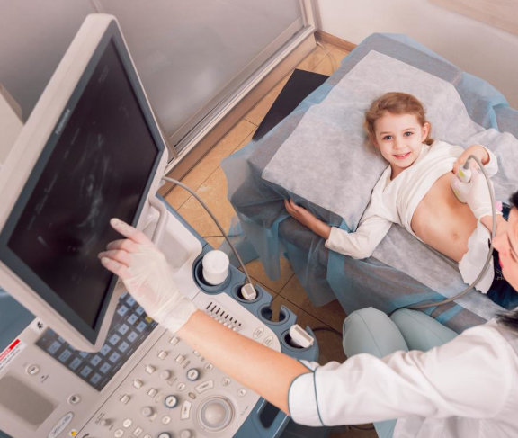 kinderarzt-ultraschalluntersuchung-fair-doctors